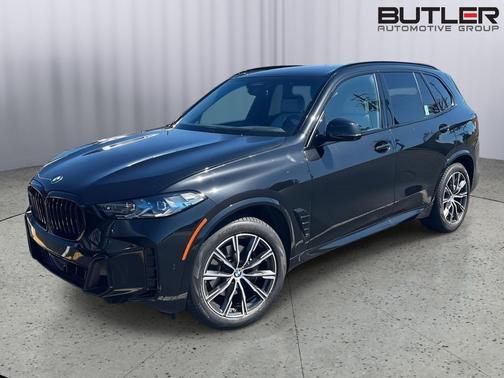 Black Sapphire Metallic 2024 BMW X5 xDrive40i