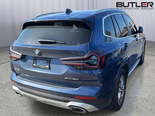 2023 BMW X3 sDrive30i