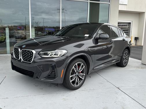 2025 BMW X4 xDrive30i