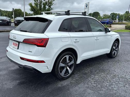 2022 Audi Q5 45 S line Premium Plus