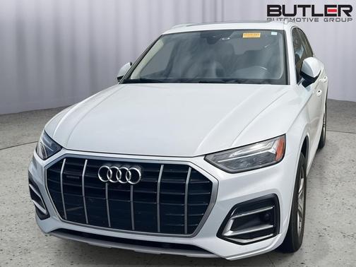 2022 Audi Q5 40 Premium