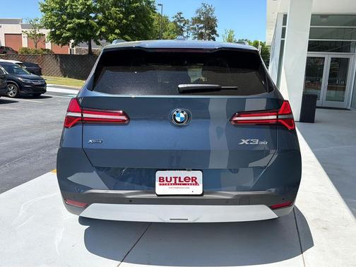 Arctic Race Blue Metallic 2026 BMW X3 30 xDrive