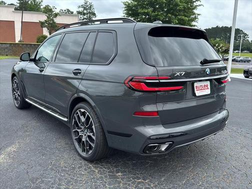 2026 BMW X7 xDrive40i