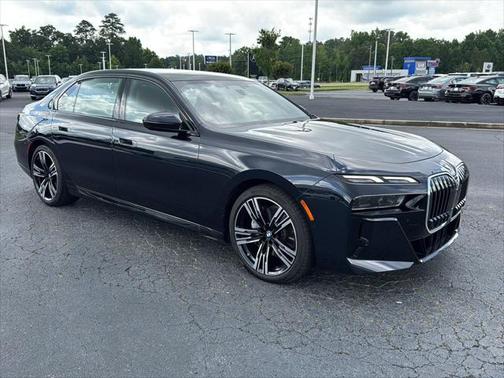 2024 BMW 740 i