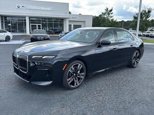2024 BMW 740 i