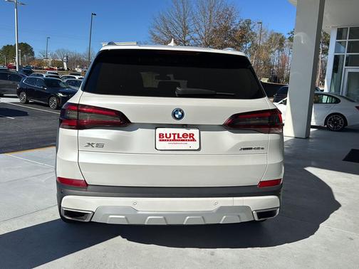 2022 BMW X5 PHEV xDrive45e