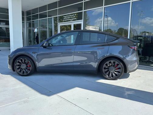 2022 Tesla Model Y Performance Dual Motor All-Wheel Drive