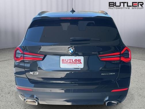 Black Sapphire Metallic 2023 BMW X3 sDrive30i