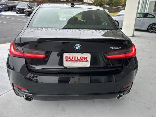 2023 BMW 330 330i