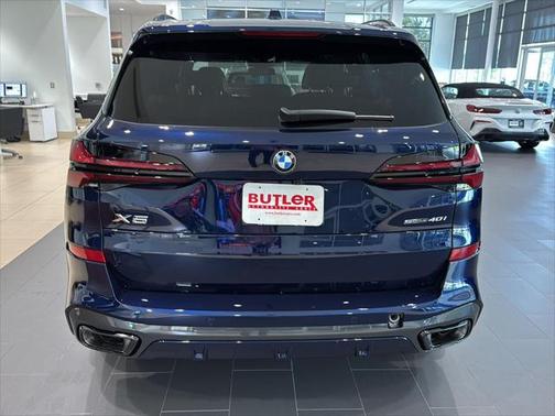 2026 BMW X5 sDrive40i