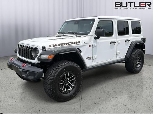 Bright White Clearcoat 2024 Jeep Wrangler Rubicon