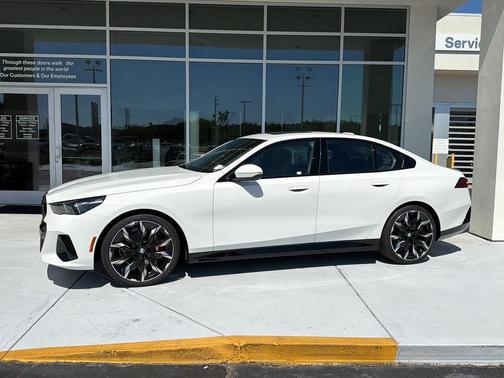 Alpine White 2027 BMW 530 i