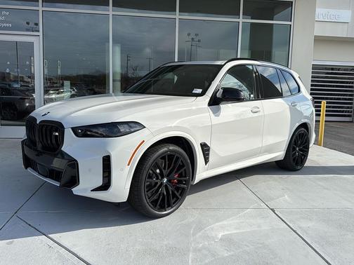 2026 BMW X5 M60i