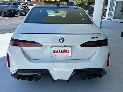 2026 BMW M5 Base