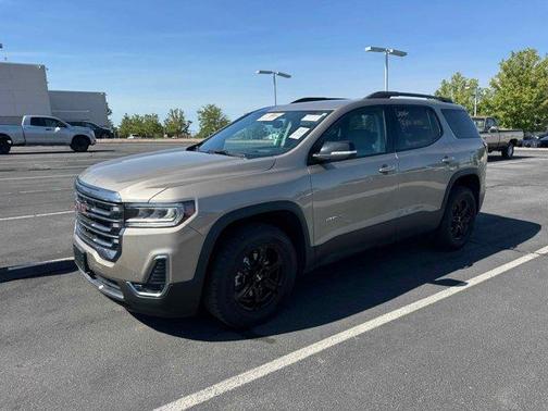 2022 GMC Acadia AT4