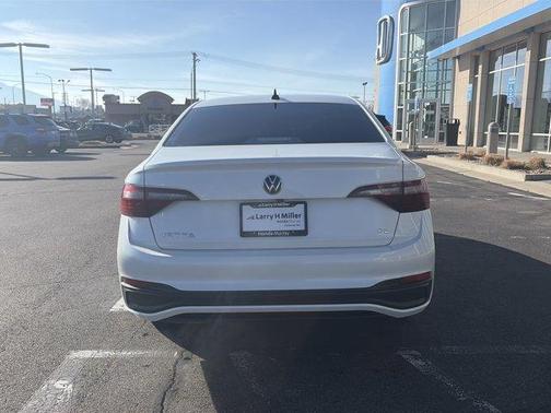 2022 Volkswagen Jetta 1.5T SE