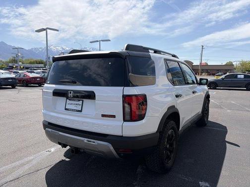 Platinum White Pearl 2026 Honda Passport TrailSport Elite