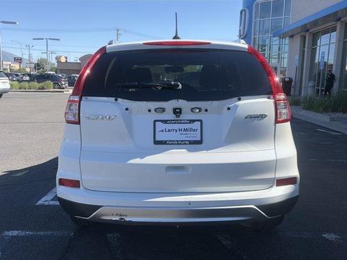 White 2015 Honda CR-V EX-L