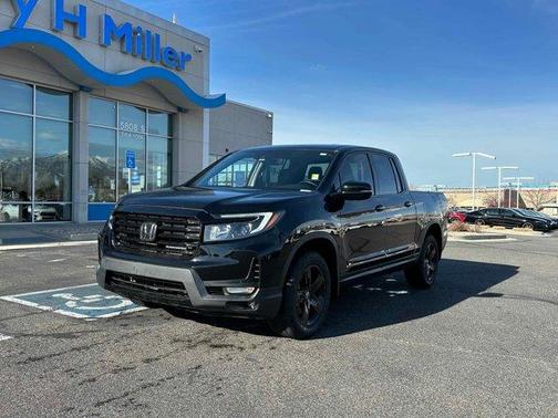 2022 Honda Ridgeline Black Edition