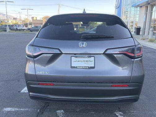 Modern Steel Metallic 2026 Honda HR-V LX
