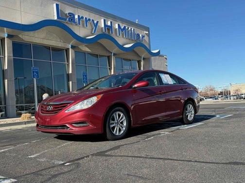 2013 Hyundai SONATA GLS