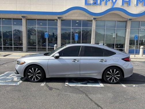 2023 Honda Civic EX-L