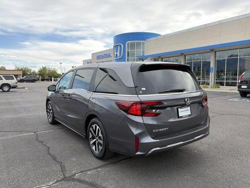 Modern Steel Metallic 2026 Honda Odyssey EX-L