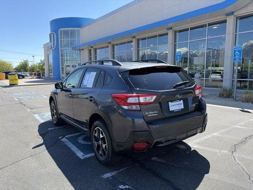 Dark Gray Metallic 2018 Subaru Crosstrek 2.0i