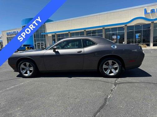 2015 Dodge Challenger SXT