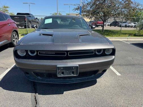 2015 Dodge Challenger SXT