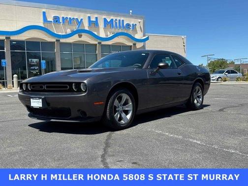 2015 Dodge Challenger SXT