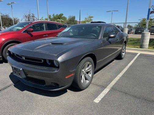 2015 Dodge Challenger SXT