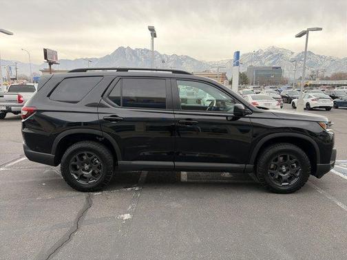 2026 Honda Pilot TrailSport