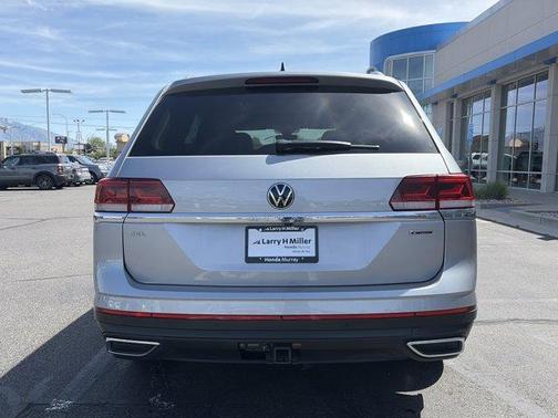 Pyrite Silver Metallic 2021 Volkswagen Atlas 2.0T SEL