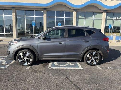 2016 Hyundai TUCSON Limited