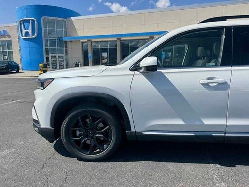 2025 Honda Pilot Touring+