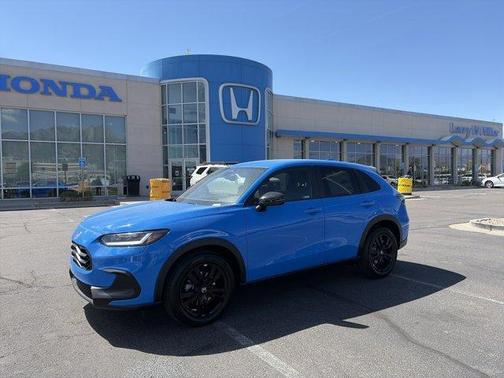 Boost Blue Pearl 2027 Honda HR-V Sport