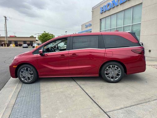 2025 Honda Odyssey Touring