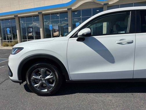 2026 Honda HR-V LX