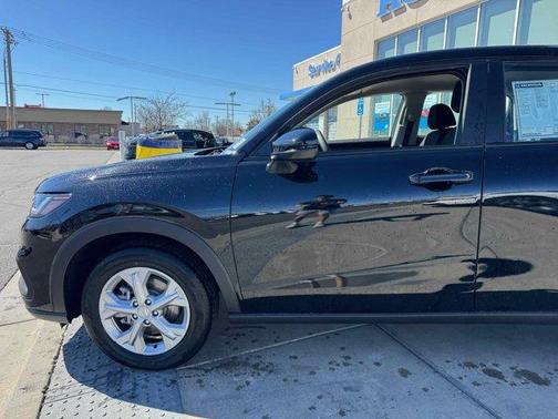 2025 Honda HR-V LX