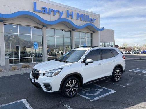 Crystal White Pearl 2020 Subaru Forester Limited
