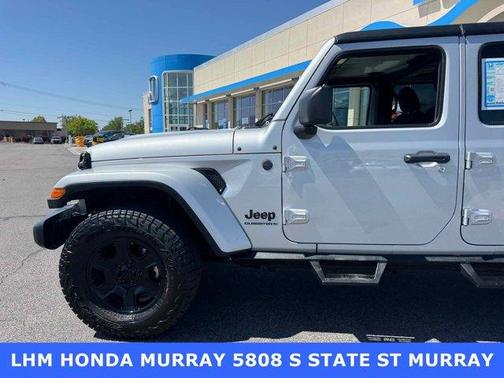 2023 Jeep Gladiator Sport
