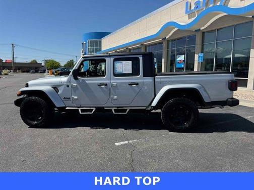 2023 Jeep Gladiator Sport