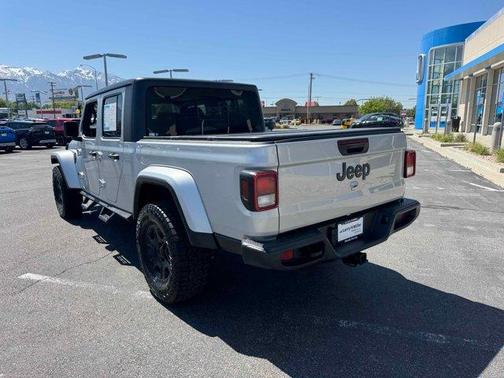 2023 Jeep Gladiator Sport