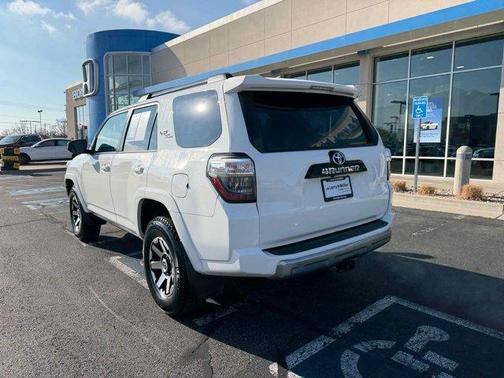 2021 Toyota 4Runner TRD Off Road