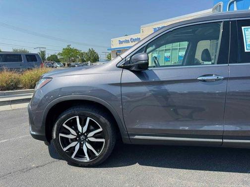 2021 Honda Pilot Touring 7-Passenger
