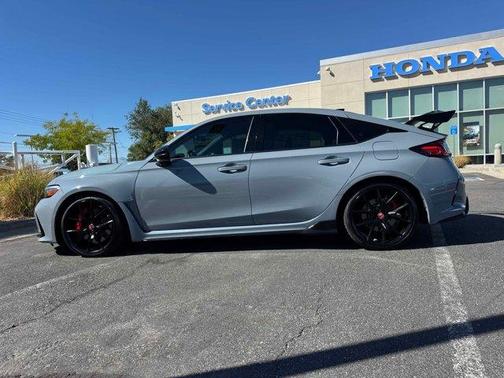 2023 Honda Civic Type R Base