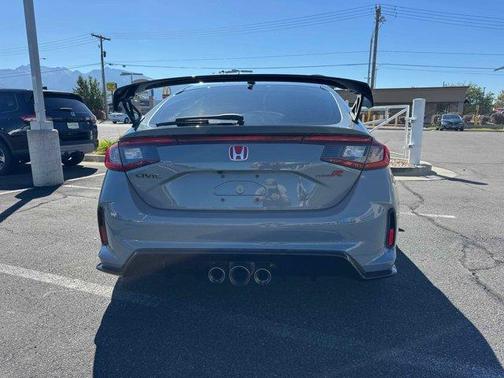 2023 Honda Civic Type R Base