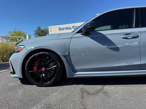 2023 Honda Civic Type R Base