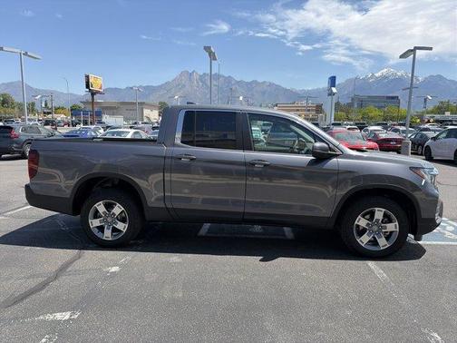Modern Steel Metallic 2026 Honda Ridgeline RTL
